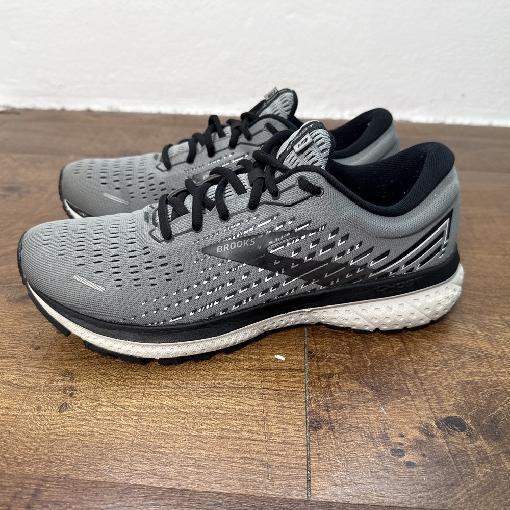 Brooks Ghost 13 Men's 9 2E Wide Gray/Black Mesh Sneakers 1103482E040 Shoes